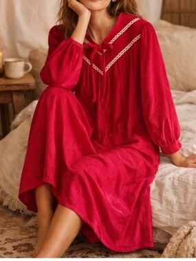 Vtg 70’s Red Terry Cloth Velour Zip Down House Coat Robe Night Gown Size Med